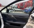 Белый Лексус РХ, объемом двигателя 2 л и пробегом 134 тыс. км за 40000 $, фото 12 на Automoto.ua
