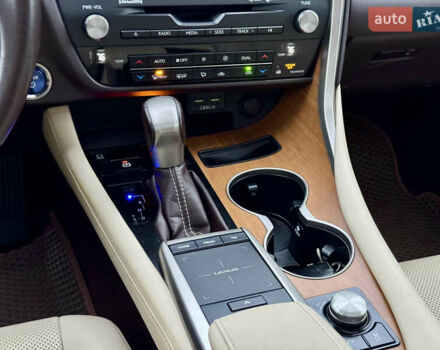 Белый Лексус РХ, объемом двигателя 3.5 л и пробегом 89 тыс. км за 39500 $, фото 21 на Automoto.ua