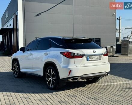 Белый Лексус РХ, объемом двигателя 2 л и пробегом 48 тыс. км за 43000 $, фото 6 на Automoto.ua