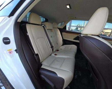 Белый Лексус РХ, объемом двигателя 0 л и пробегом 45 тыс. км за 28000 $, фото 4 на Automoto.ua