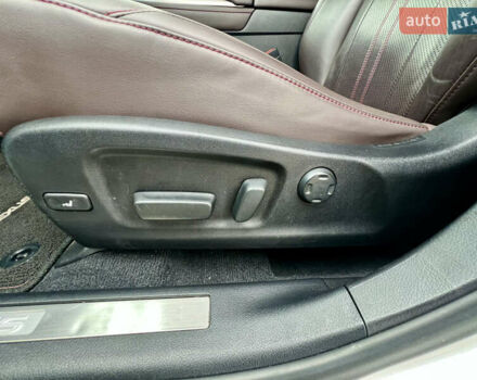 Білий Лексус РХ, об'ємом двигуна 3.46 л та пробігом 61 тис. км за 52000 $, фото 57 на Automoto.ua