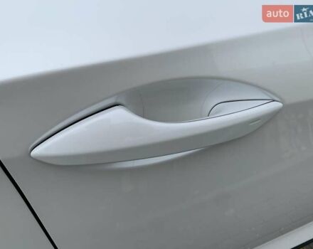 Лексус РХ 2019 у Дніпро (Дніпропетровську) на Automoto.ua Білий Лексус РХ, об'ємом двигуна 3.46 л та пробігом 122 тис. км за 38999 $, фото 26 на Automoto.ua