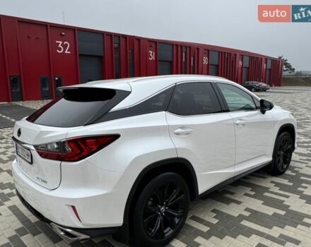 Белый Лексус РХ, объемом двигателя 2 л и пробегом 134 тыс. км за 40000 $, фото 4 на Automoto.ua