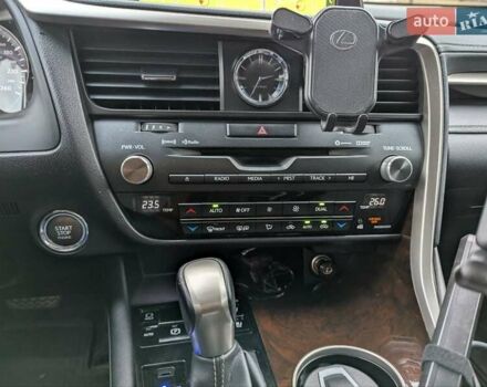 Белый Лексус РХ, объемом двигателя 3.46 л и пробегом 57 тыс. км за 42900 $, фото 22 на Automoto.ua