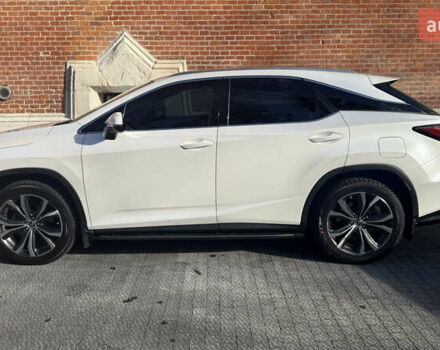 Белый Лексус РХ, объемом двигателя 2 л и пробегом 66 тыс. км за 47999 $, фото 2 на Automoto.ua