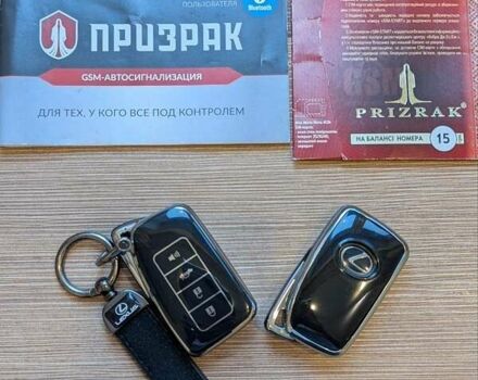 Белый Лексус РХ, объемом двигателя 3.46 л и пробегом 57 тыс. км за 42900 $, фото 2 на Automoto.ua