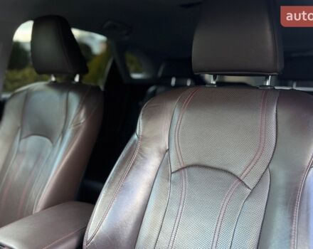 Белый Лексус РХ, объемом двигателя 2 л и пробегом 70 тыс. км за 47900 $, фото 11 на Automoto.ua