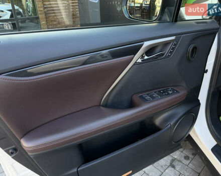 Білий Лексус РХ, об'ємом двигуна 2 л та пробігом 157 тис. км за 33000 $, фото 32 на Automoto.ua