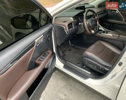 Лексус РХ 2019 у Дніпро (Дніпропетровську) на Automoto.ua Білий Лексус РХ, об'ємом двигуна 3.46 л та пробігом 122 тис. км за 38999 $, фото 31 на Automoto.ua