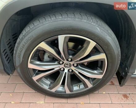 Лексус РХ 2019 у Дніпро (Дніпропетровську) на Automoto.ua Білий Лексус РХ, об'ємом двигуна 3.46 л та пробігом 122 тис. км за 38999 $, фото 15 на Automoto.ua