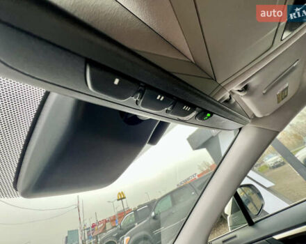 Білий Лексус РХ, об'ємом двигуна 3.46 л та пробігом 61 тис. км за 52000 $, фото 27 на Automoto.ua