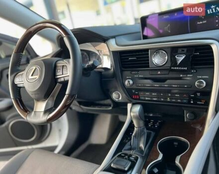 Білий Лексус РХ, об'ємом двигуна 3.46 л та пробігом 74 тис. км за 41000 $, фото 6 на Automoto.ua
