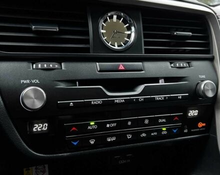 Белый Лексус РХ, объемом двигателя 2 л и пробегом 72 тыс. км за 46900 $, фото 15 на Automoto.ua