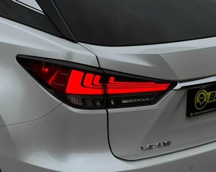 Белый Лексус РХ, объемом двигателя 2 л и пробегом 72 тыс. км за 46900 $, фото 22 на Automoto.ua