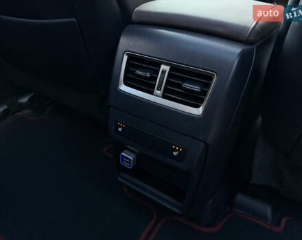 Белый Лексус РХ, объемом двигателя 2 л и пробегом 157 тыс. км за 33000 $, фото 30 на Automoto.ua