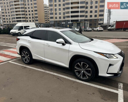Белый Лексус РХ, объемом двигателя 3.46 л и пробегом 70 тыс. км за 36000 $, фото 1 на Automoto.ua