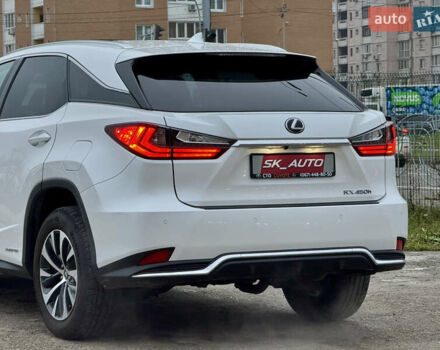 Белый Лексус РХ, объемом двигателя 3.5 л и пробегом 89 тыс. км за 39500 $, фото 87 на Automoto.ua