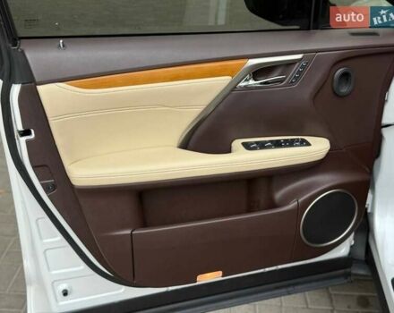 Білий Лексус РХ, об'ємом двигуна 3.46 л та пробігом 87 тис. км за 37000 $, фото 13 на Automoto.ua