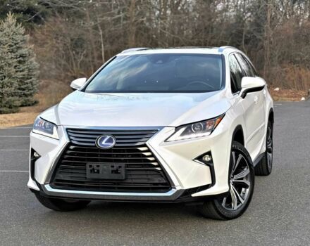 Белый Лексус РХ, объемом двигателя 3.5 л и пробегом 33 тыс. км за 30000 $, фото 2 на Automoto.ua