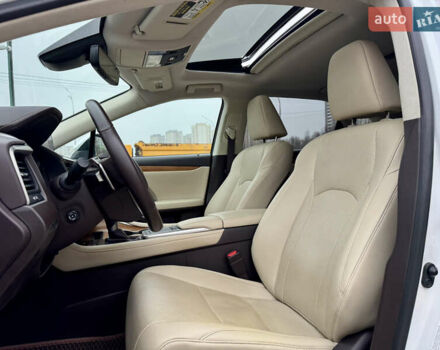 Белый Лексус РХ, объемом двигателя 3.5 л и пробегом 89 тыс. км за 39500 $, фото 9 на Automoto.ua