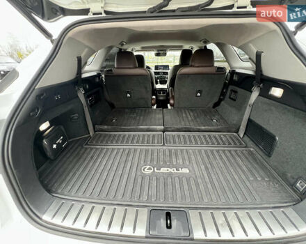 Белый Лексус РХ, объемом двигателя 3.46 л и пробегом 61 тыс. км за 55500 $, фото 42 на Automoto.ua