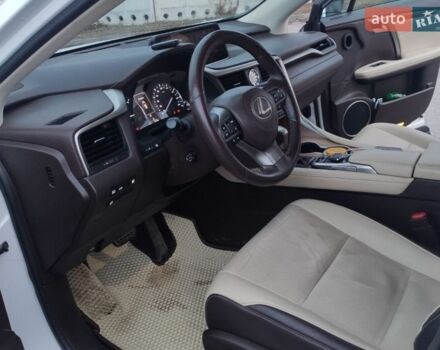 Білий Лексус РХ, об'ємом двигуна 3.46 л та пробігом 140 тис. км за 43500 $, фото 6 на Automoto.ua
