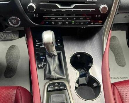 Білий Лексус РХ, об'ємом двигуна 2 л та пробігом 45 тис. км за 33000 $, фото 15 на Automoto.ua