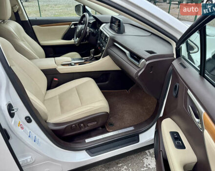 Белый Лексус РХ, объемом двигателя 3.5 л и пробегом 89 тыс. км за 39500 $, фото 12 на Automoto.ua