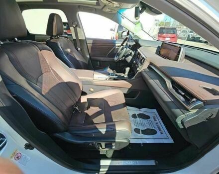 Белый Лексус РХ, объемом двигателя 3.5 л и пробегом 51 тыс. км за 22000 $, фото 7 на Automoto.ua