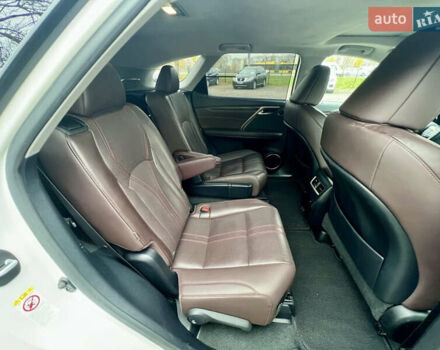 Белый Лексус РХ, объемом двигателя 3.46 л и пробегом 61 тыс. км за 55500 $, фото 39 на Automoto.ua