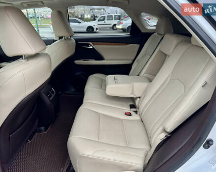 Белый Лексус РХ, объемом двигателя 3.5 л и пробегом 89 тыс. км за 39500 $, фото 45 на Automoto.ua