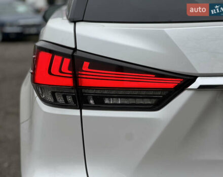 Белый Лексус РХ, объемом двигателя 3.46 л и пробегом 61 тыс. км за 55500 $, фото 13 на Automoto.ua