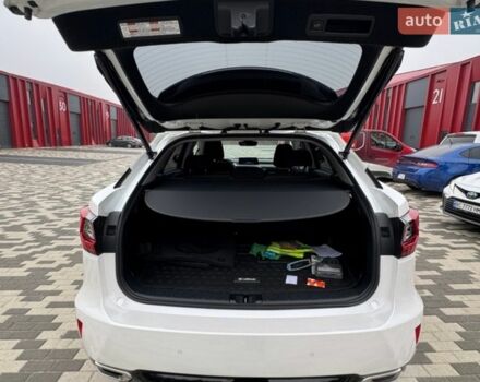 Белый Лексус РХ, объемом двигателя 2 л и пробегом 134 тыс. км за 40000 $, фото 6 на Automoto.ua