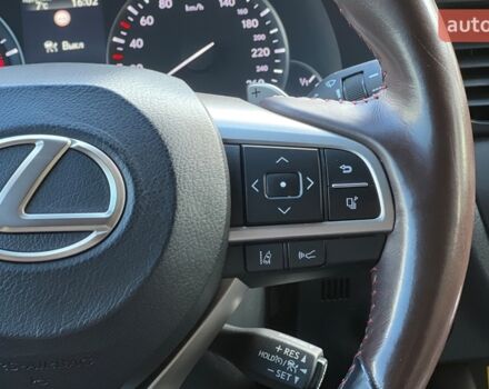 Белый Лексус РХ, объемом двигателя 2 л и пробегом 70 тыс. км за 47900 $, фото 15 на Automoto.ua