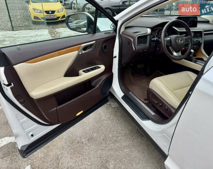 Белый Лексус РХ, объемом двигателя 3.5 л и пробегом 89 тыс. км за 39500 $, фото 8 на Automoto.ua