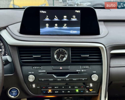 Белый Лексус РХ, объемом двигателя 3.5 л и пробегом 89 тыс. км за 39500 $, фото 19 на Automoto.ua