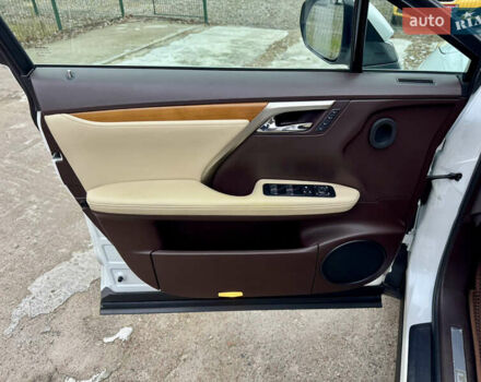 Белый Лексус РХ, объемом двигателя 3.5 л и пробегом 89 тыс. км за 39500 $, фото 36 на Automoto.ua