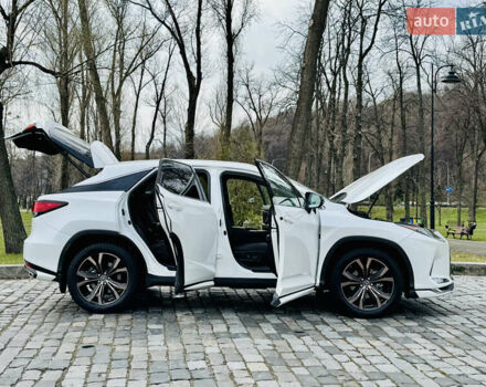 Белый Лексус РХ, объемом двигателя 3.46 л и пробегом 135 тыс. км за 44444 $, фото 56 на Automoto.ua