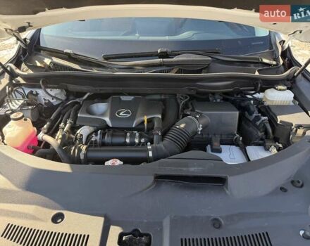 Белый Лексус РХ, объемом двигателя 2 л и пробегом 70 тыс. км за 41500 $, фото 27 на Automoto.ua