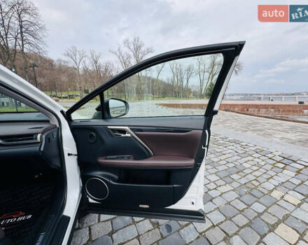 Белый Лексус РХ, объемом двигателя 3.46 л и пробегом 135 тыс. км за 44444 $, фото 17 на Automoto.ua