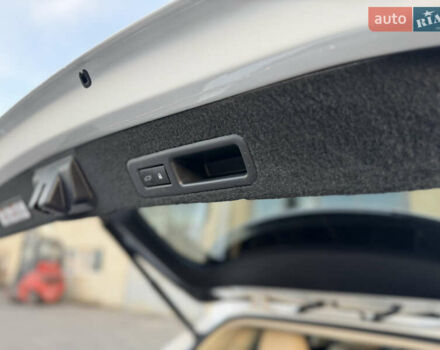 Белый Лексус РХ, объемом двигателя 3.5 л и пробегом 92 тыс. км за 37500 $, фото 66 на Automoto.ua