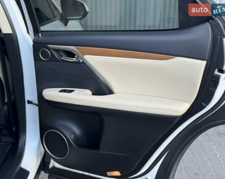 Белый Лексус РХ, объемом двигателя 3.5 л и пробегом 92 тыс. км за 37500 $, фото 71 на Automoto.ua