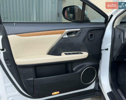 Белый Лексус РХ, объемом двигателя 3.5 л и пробегом 92 тыс. км за 37500 $, фото 31 на Automoto.ua