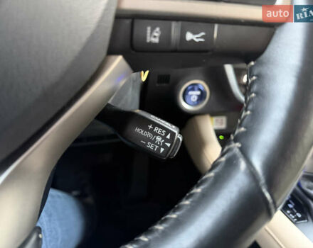 Белый Лексус РХ, объемом двигателя 3.5 л и пробегом 92 тыс. км за 37500 $, фото 54 на Automoto.ua