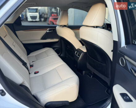 Белый Лексус РХ, объемом двигателя 3.5 л и пробегом 92 тыс. км за 37500 $, фото 70 на Automoto.ua