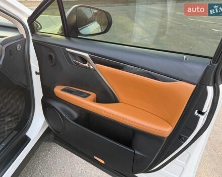 Белый Лексус РХ, объемом двигателя 2 л и пробегом 71 тыс. км за 40900 $, фото 25 на Automoto.ua