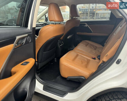 Белый Лексус РХ, объемом двигателя 2 л и пробегом 46 тыс. км за 46000 $, фото 30 на Automoto.ua