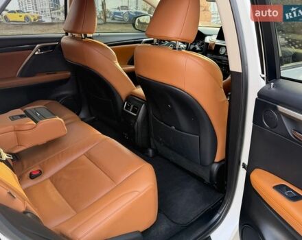 Белый Лексус РХ, объемом двигателя 2 л и пробегом 71 тыс. км за 40900 $, фото 19 на Automoto.ua