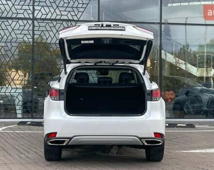 Лексус РХ 2020 в Киеве на Automoto.ua Белый Лексус РХ, объемом двигателя 3.46 л и пробегом 150 тыс. км за 41838 $, фото 9 на Automoto.ua