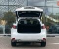 Лексус РХ 2020 в Киеве на Automoto.ua Белый Лексус РХ, объемом двигателя 3.46 л и пробегом 150 тыс. км за 41838 $, фото 9 на Automoto.ua